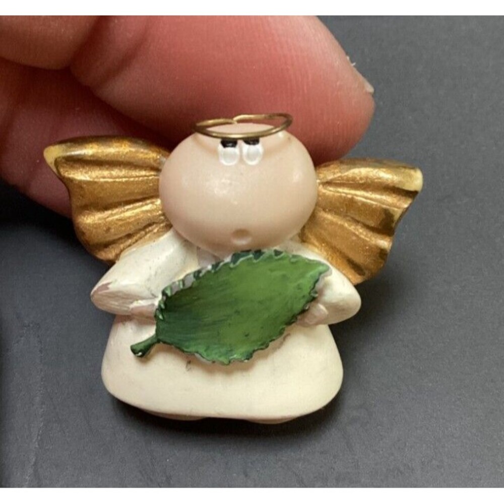 Kirk’s Kritters Angel Cheeks Guardian Angel Pin Brooch Holding Green Leaf